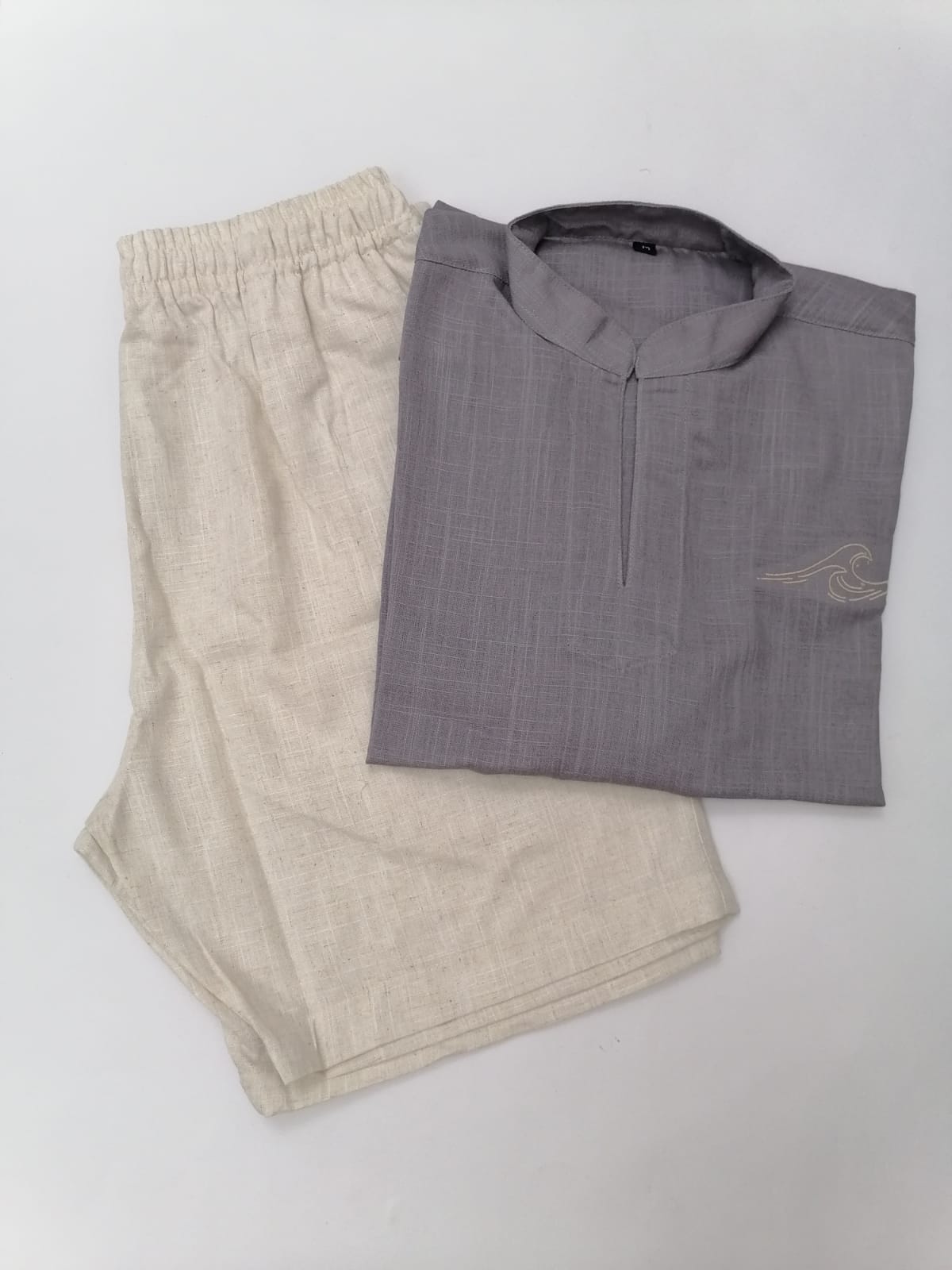 Linen Tshirt short sleeve and Short