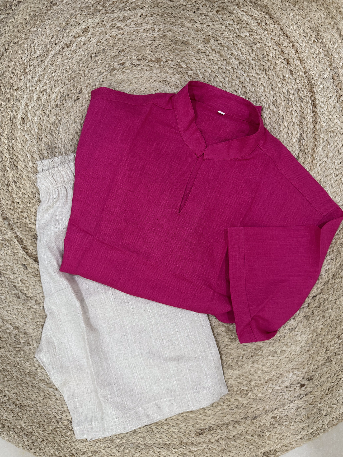 Linen Pink tshirt & beige short