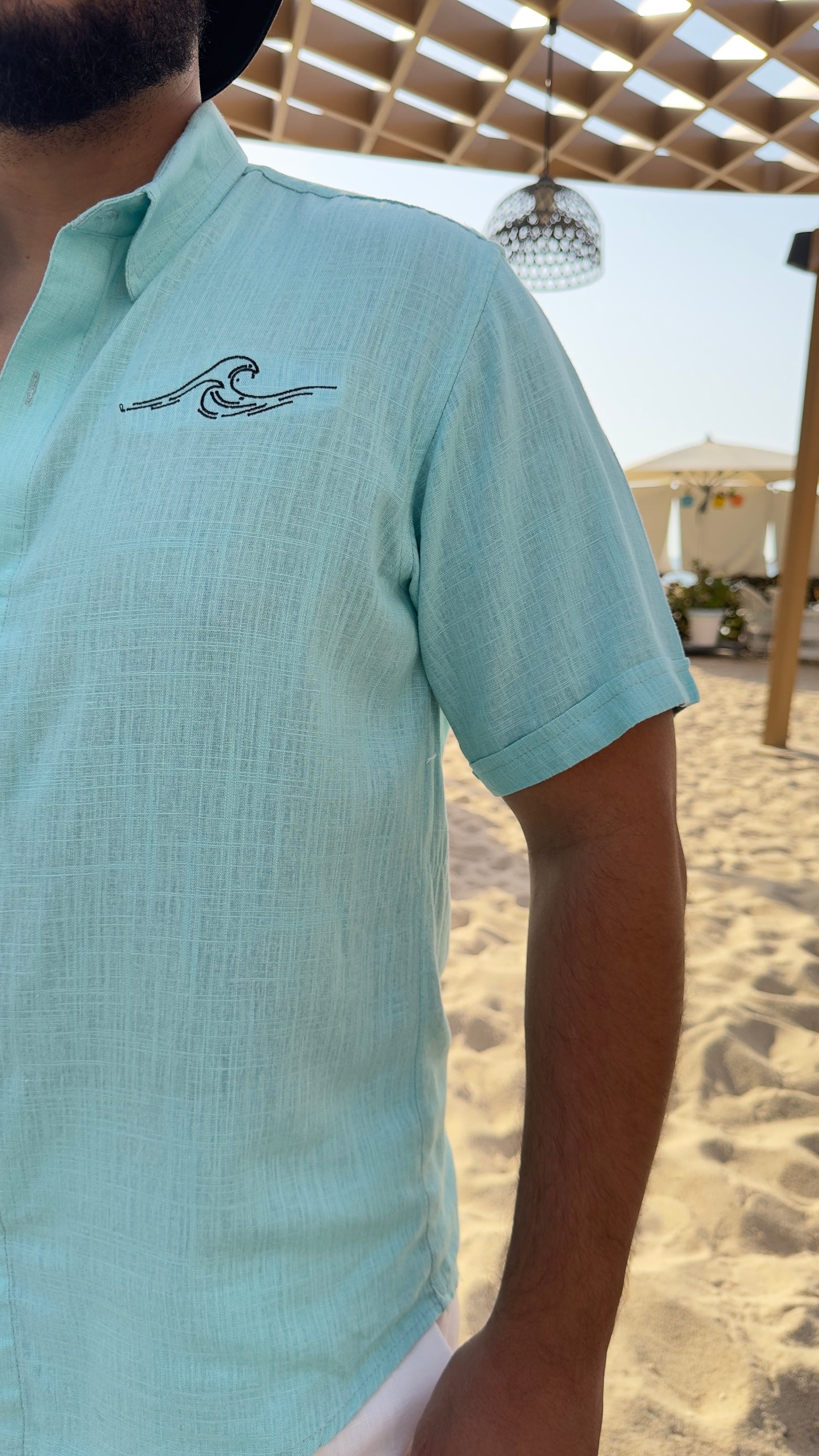 Linen aqua tshirt short sleeve & white pants