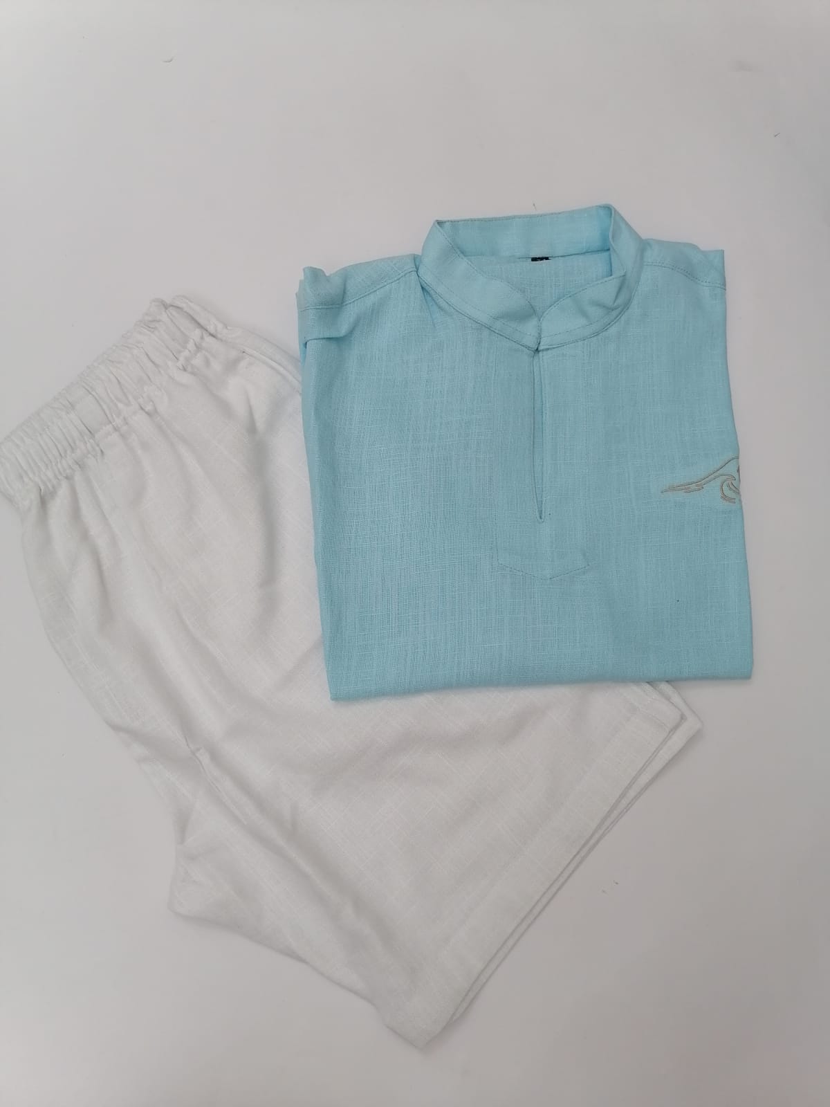 Linen Tshirt short sleeve and Short