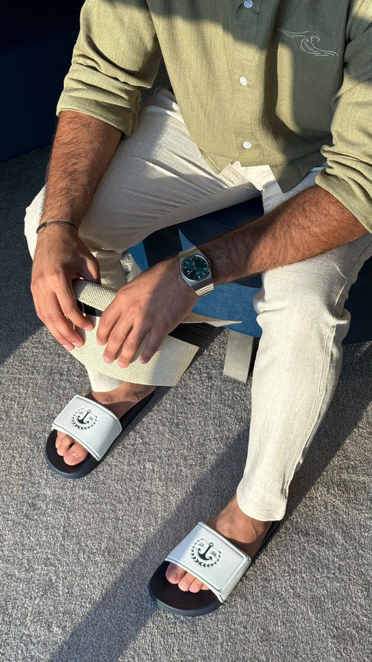 ( Linen ) Green tshirt long sleeve & beige pants